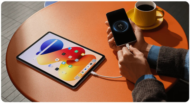 Redmi Pad 2 Pro — przewodowe ładowanie zwrotne akcesoriów do 27 W