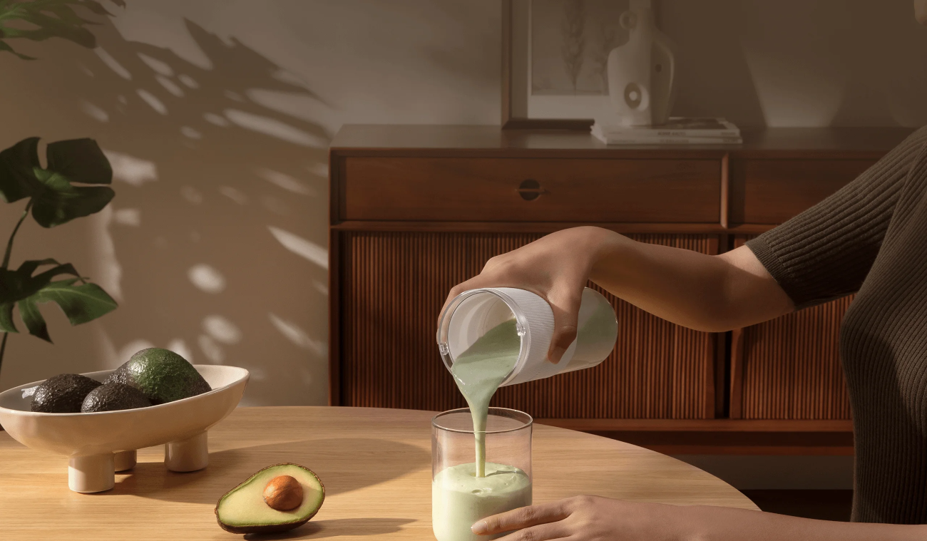 Blender Xiaomi – akumulatorowy, 45 W, kremowa konsystencja smoothie